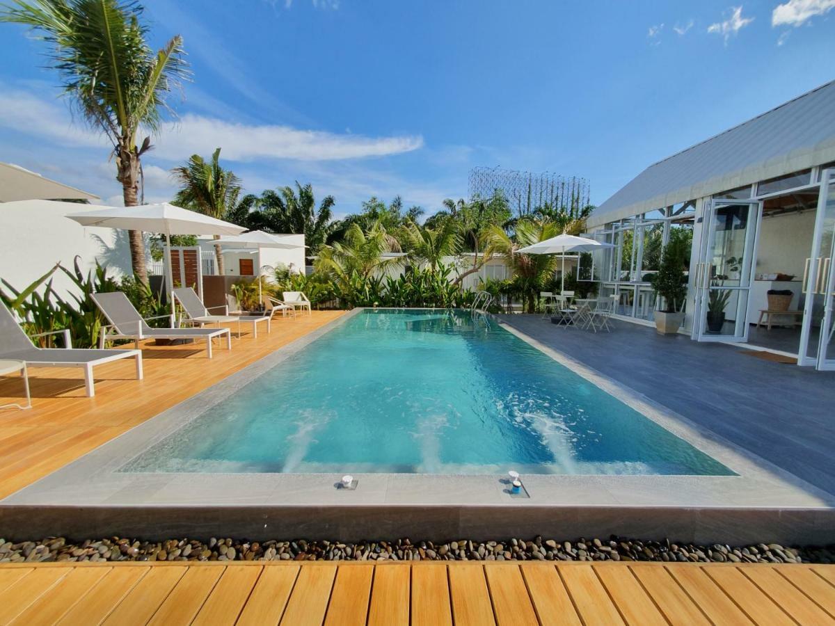 MEET Boutique Resort Surat Thani Extérieur photo