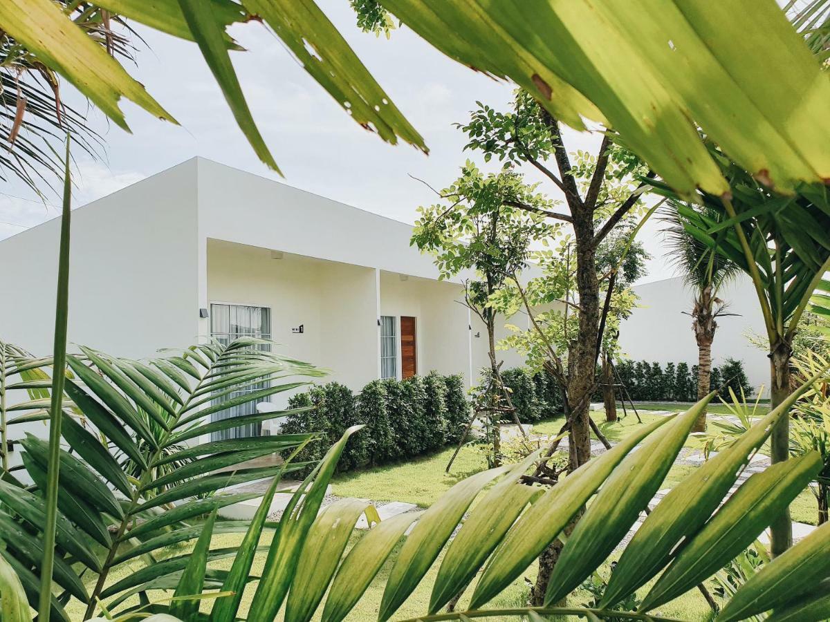 MEET Boutique Resort Surat Thani Extérieur photo